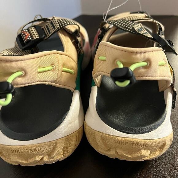 COPY - NIKE MENS SANDALS SIZE 8 NWT main image 3